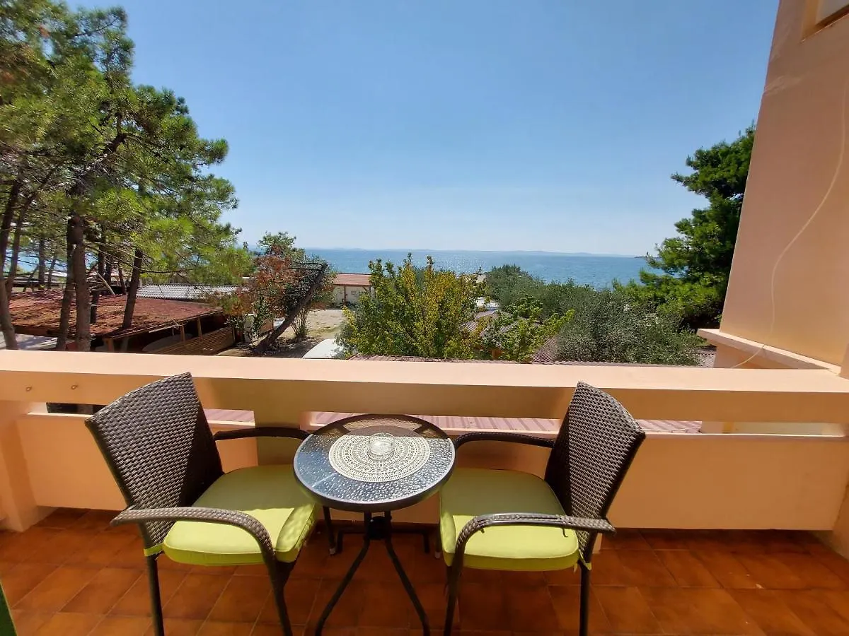 Villa Matea - Vir Apartment